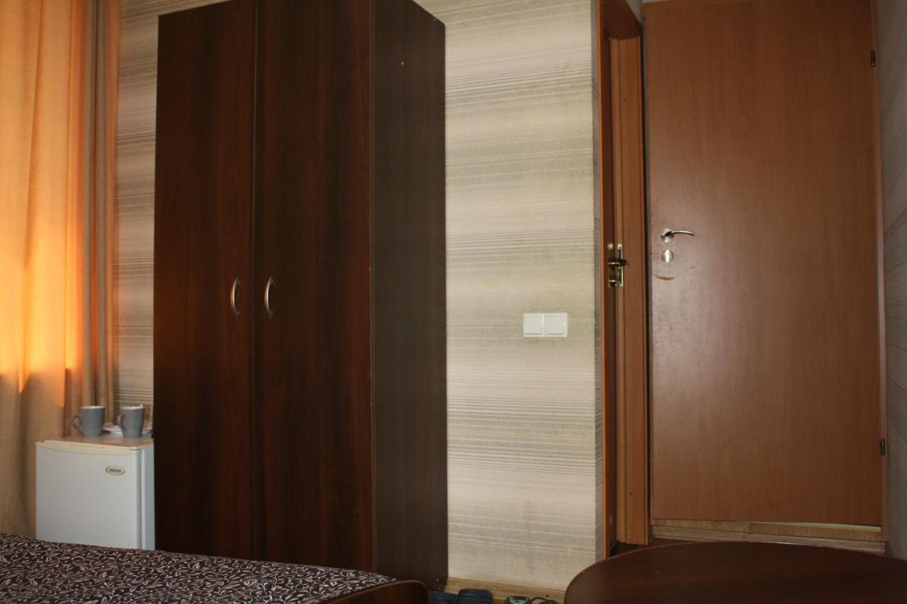 Комната Гостиничного Типа, Алчевских 24 Kharkiv Eksteriør billede